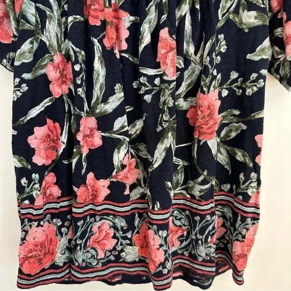 Lucky Brand Women's Short Sleeve Navy Floral Square Neck Top Size S GUC - Picture 5 of 8